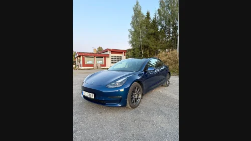 TESLA Model 3 Long Range AWD