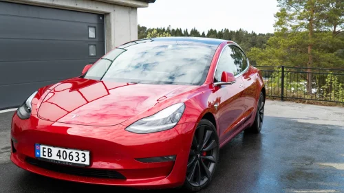 TESLA Model 3 Performance AWD
