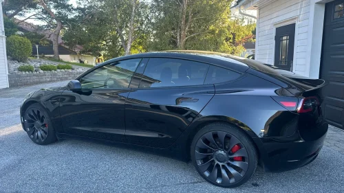 TESLA Model 3 Performance AWD