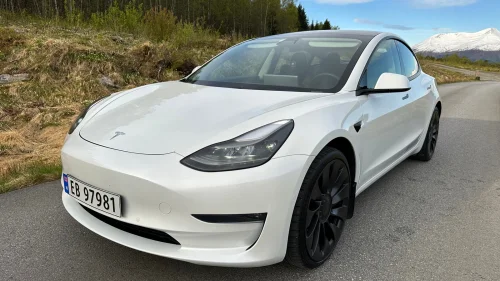 TESLA Model 3 Performance AWD