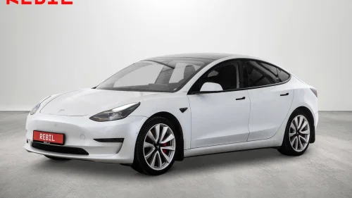 TESLA Model 3 567Km/Performance/Skinn/MCU2/Pano/AP/V.Pumpe/R.Kam/Navi