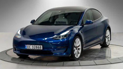 TESLA Model 3 Performance AWD med EAP