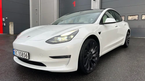 TESLA Model 3 Performance AWD