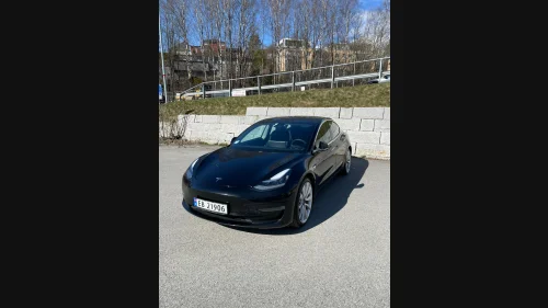 TESLA Model 3 Performance AWD