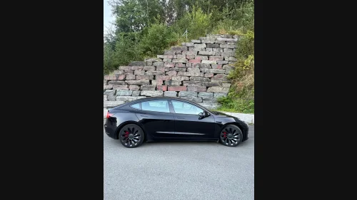 TESLA Model 3 Performance AWD