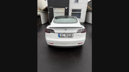 TESLA Model 3 Performance AWD