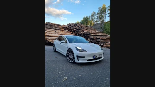 TESLA Model 3 Performance - GODKJENT senk - PPF folie
