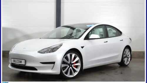 TESLA Model 3 Performance/Skinn/Autopilot//Premium lyd/AWD)