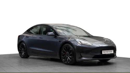TESLA Model 3 Performance AWD. Premium lyd, Autopilot, Skinn.