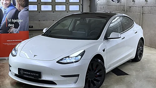 TESLA Model 3 Performance | 4x4 | E-Autopilot | Premium | Trackmode