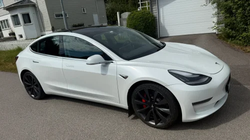 TESLA Model 3 Performance AWD