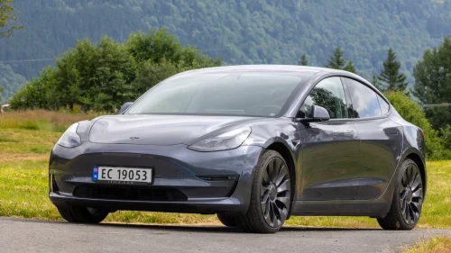 TESLA Model 3 Performance AWD