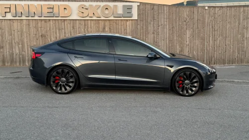 TESLA Model 3 PERFORMANCE  AWD EU godkj. til -27