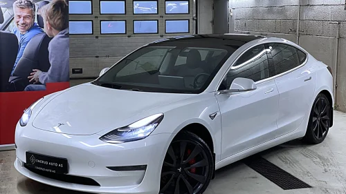 TESLA Model 3 Performance | 4X4 | Autopilot | Premium | Trackmode