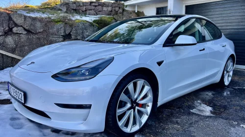TESLA Model 3 Performance AWD