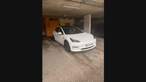 TESLA Model 3 Performance AWD