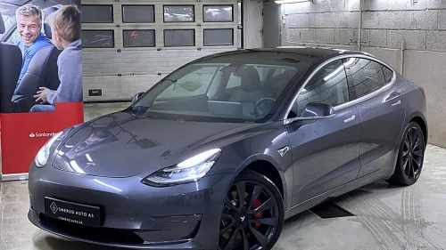 TESLA Model 3 Performance | 4X4 | Autopilot | Premium | Trackmode