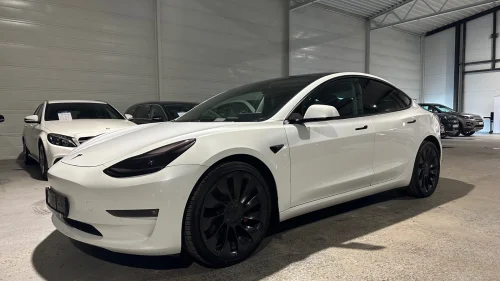 TESLA Model 3 Performance 4x4 Defuser|Varmepumpe|Skinn|Netflix|20
