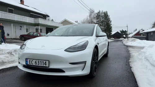 TESLA Model 3 Performance AWD