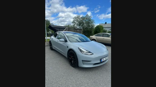 TESLA Model 3 PERFORMANCE / TRACK MODE / LONG RANGE / AWD