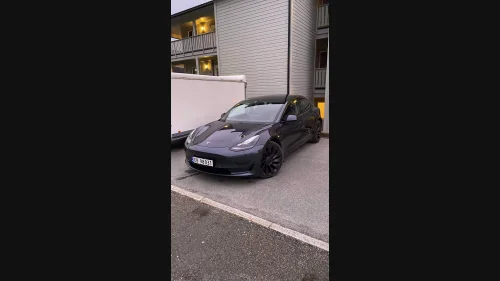 TESLA Model 3 Performance AWD