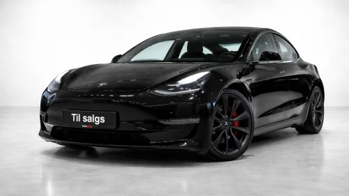 TESLA Model 3 Performance 513HK/530KM/AP/4x4/360.Kamera/Pano/1 Eier