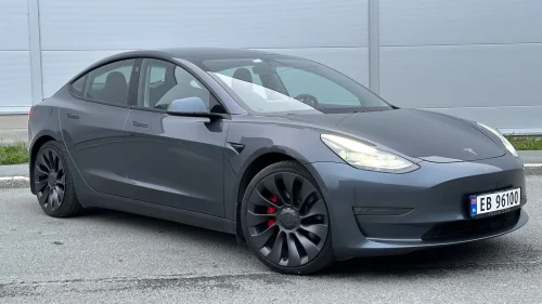 TESLA Model 3 Performance AWD