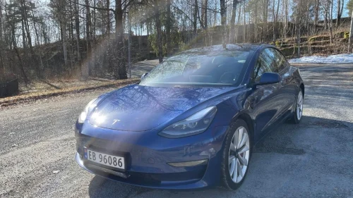 TESLA Model 3 Performance AWD, GARANTI, 98510km, Panorama, Skinninter