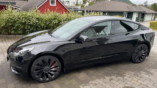 TESLA Model 3 Performance AWD