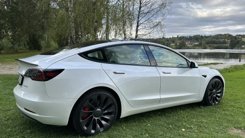 TESLA Model 3 Performance AWD