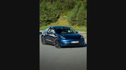 TESLA Model 3 Performance AWD - Meget velholdt!