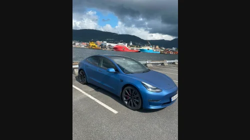 TESLA Model 3 Performance AWD