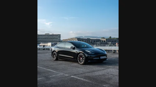 TESLA Model 3 Performance AWD