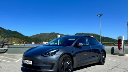 TESLA Model 3 Performance AWD