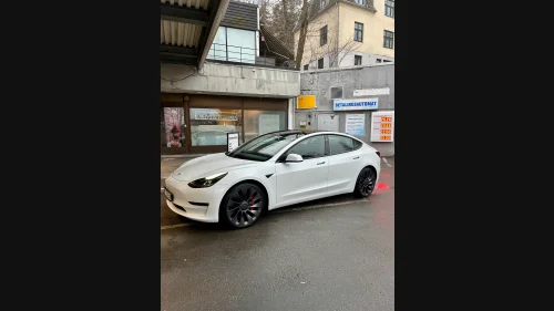 TESLA Model 3 Performance AWD/ FSD + Enhanced Autopilot