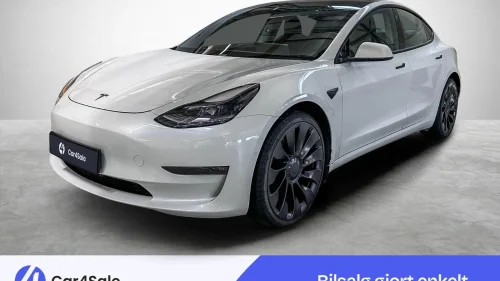 TESLA Model 3 Performance AWD 567km / AP / Premium / V.Pumpe / 20"