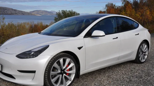 TESLA Model 3 Performance AWD