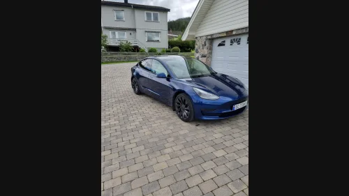 TESLA Model 3 Performance AWD
