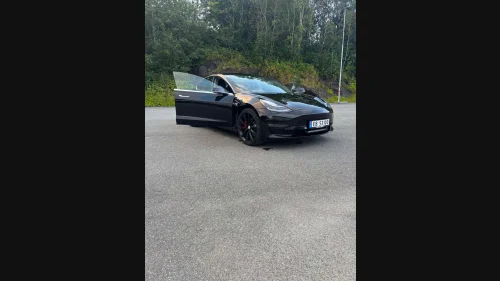 TESLA Model 3 Performance AWD