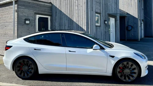 TESLA Model 3 Performance AWD