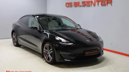 TESLA Model 3 Performance AWD, Skinn, Panorama, LED, V.pumpe ++