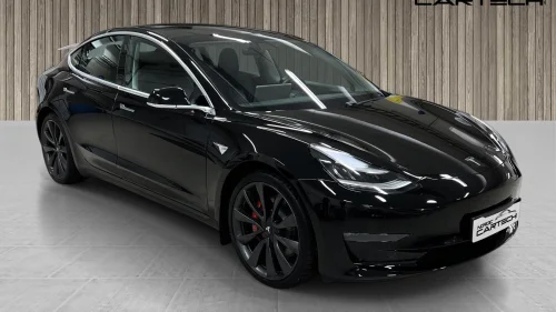 TESLA Model 3 Performance Long Range AWD Premium 1.Eier Drift mode