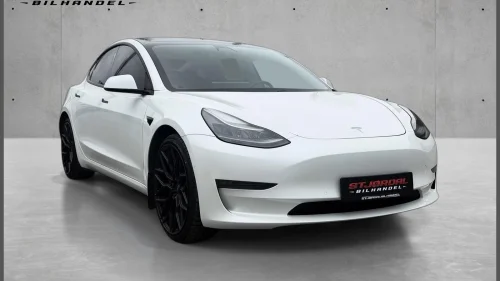 TESLA Model 3 Tesla Model 3 Performance 2021 - 513 hk