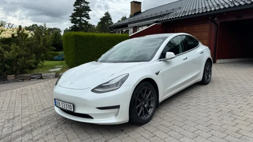 TESLA Model 3 Long Range AWD