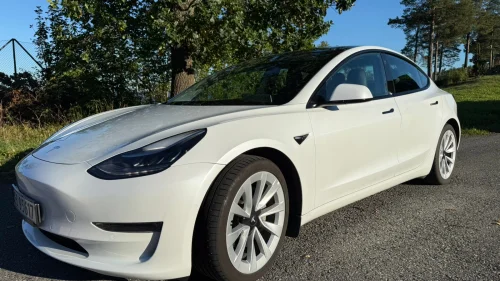 TESLA Model 3 Long Range AWD (LR)