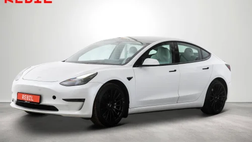TESLA Model 3 580Km (75kWh) LR/AWD/Skinn/Pano/Navi/AP/R.Kam/MCU2