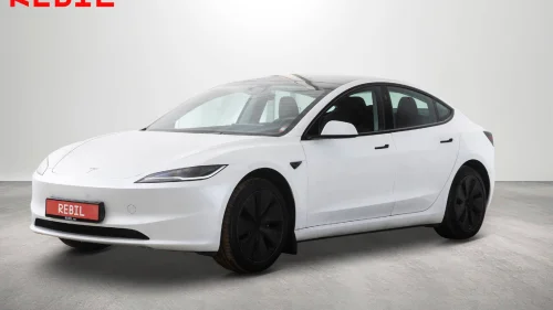 TESLA Model 3 702km/LR/RWD/Highland/Krok/Ryzen/V.pumpe/AP/R.kam/Pano/