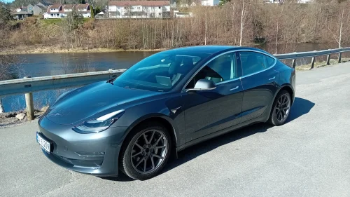 TESLA Model 3 Long Range AWD/FSD/EU Ok 2027 Premium