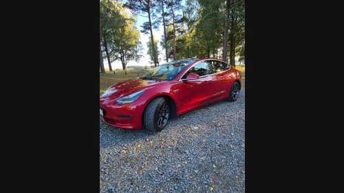 TESLA Model 3 Long Range AWD
