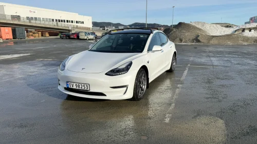 TESLA Model 3 Long Range AWD - Helt nytt hovedbatteri 2025